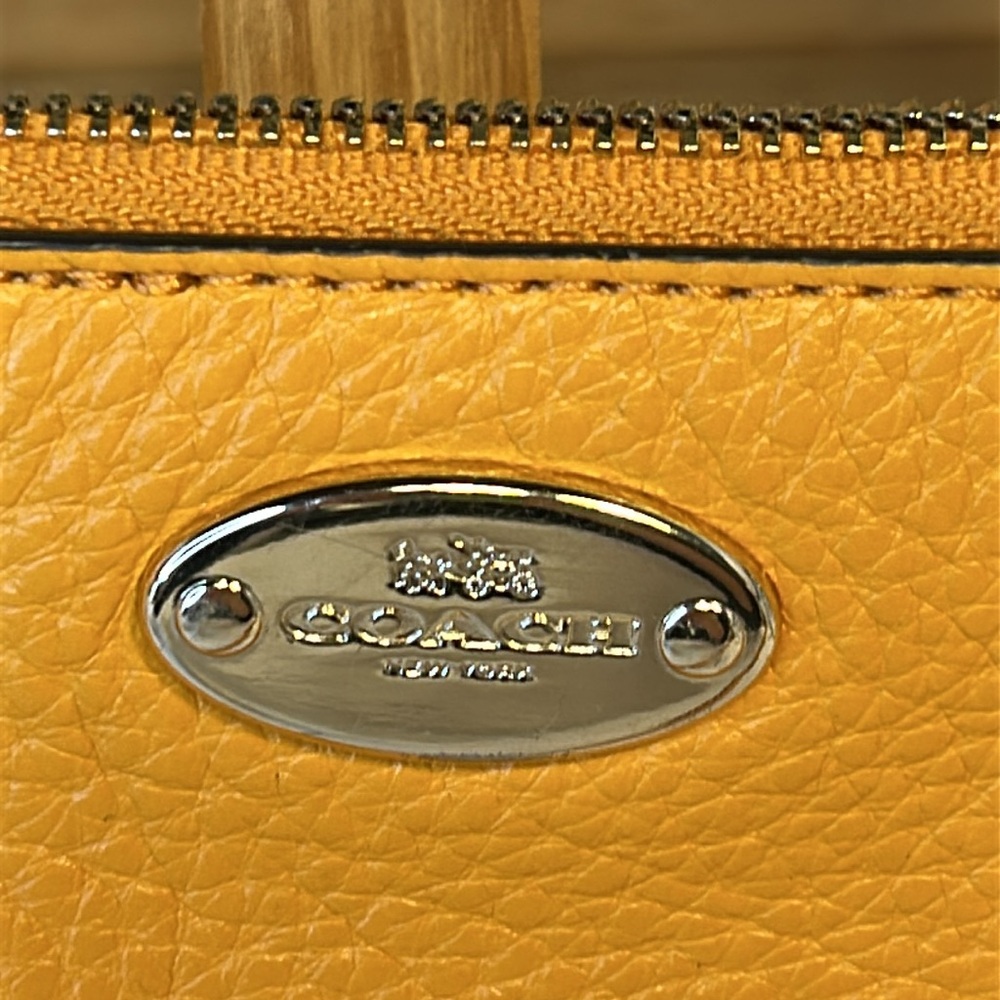 Coach crossbody shoulder chain strap leather bag - Picture 13 of 13